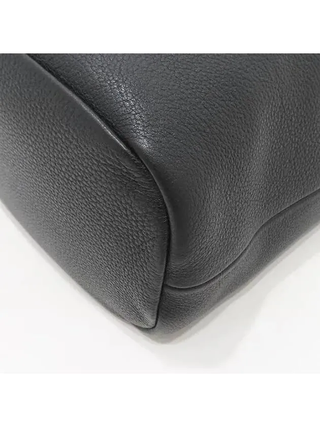 1BE060 Crossbody Bag