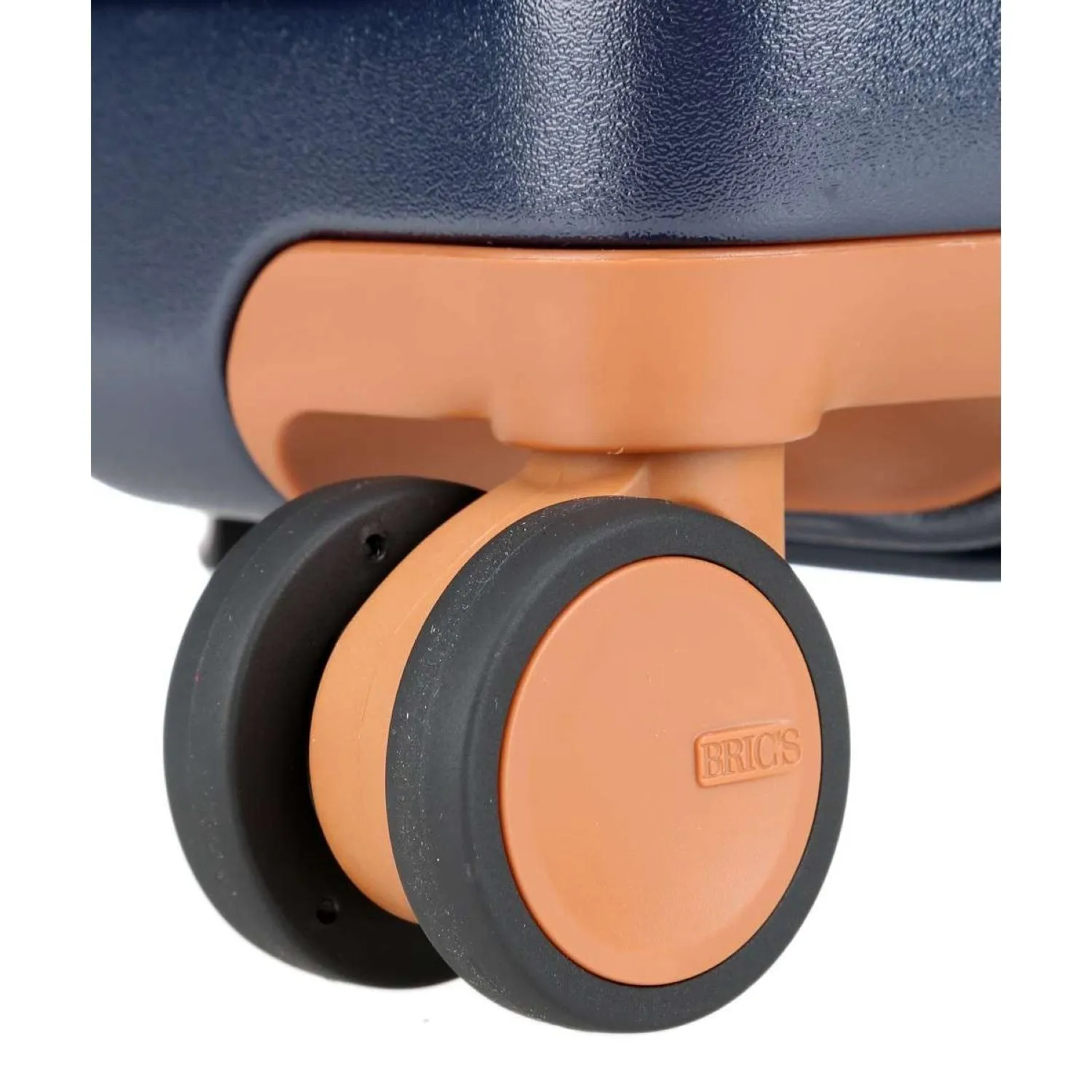 BRIC'S Bellagio V2 21" Carry On Luggage With Front Access Opening Spinner   Pocket with USB