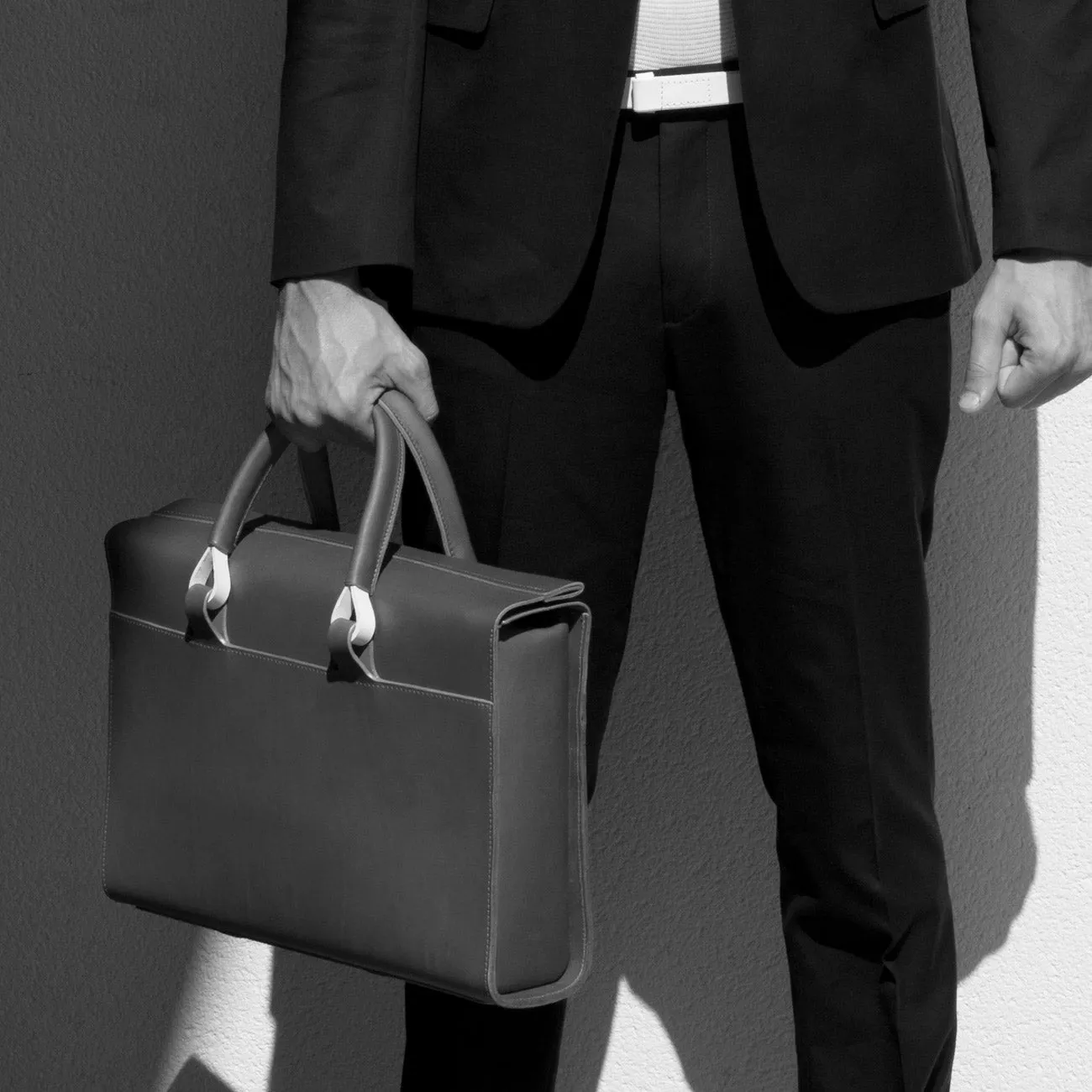 BRIEFCASE