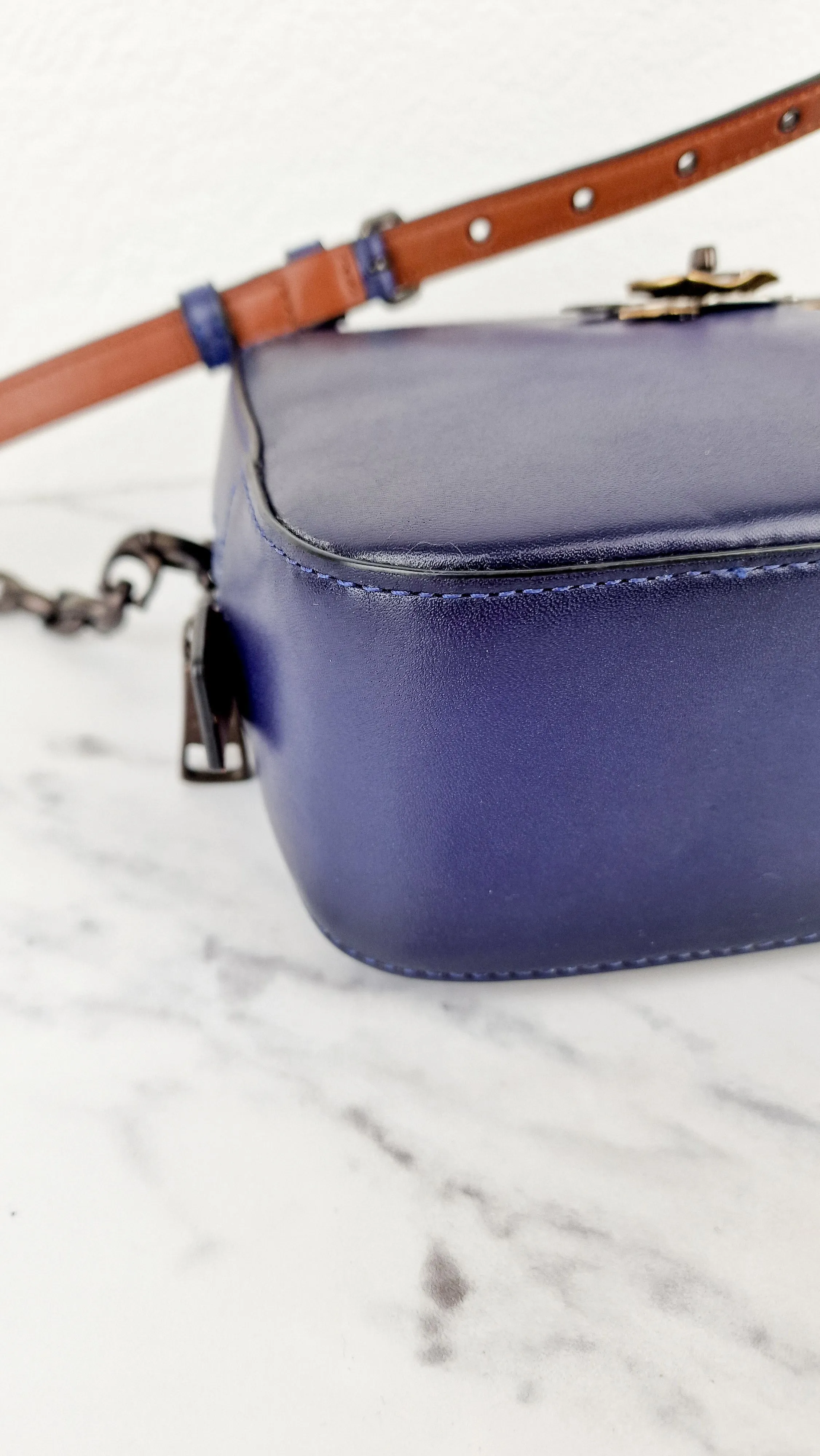 Coach 1941 Camera Bag with Tea Rose Turnlock Scalloped Edge C-Chain Strap Cadet Blue Purple Crossbody Bag - Coach 29094