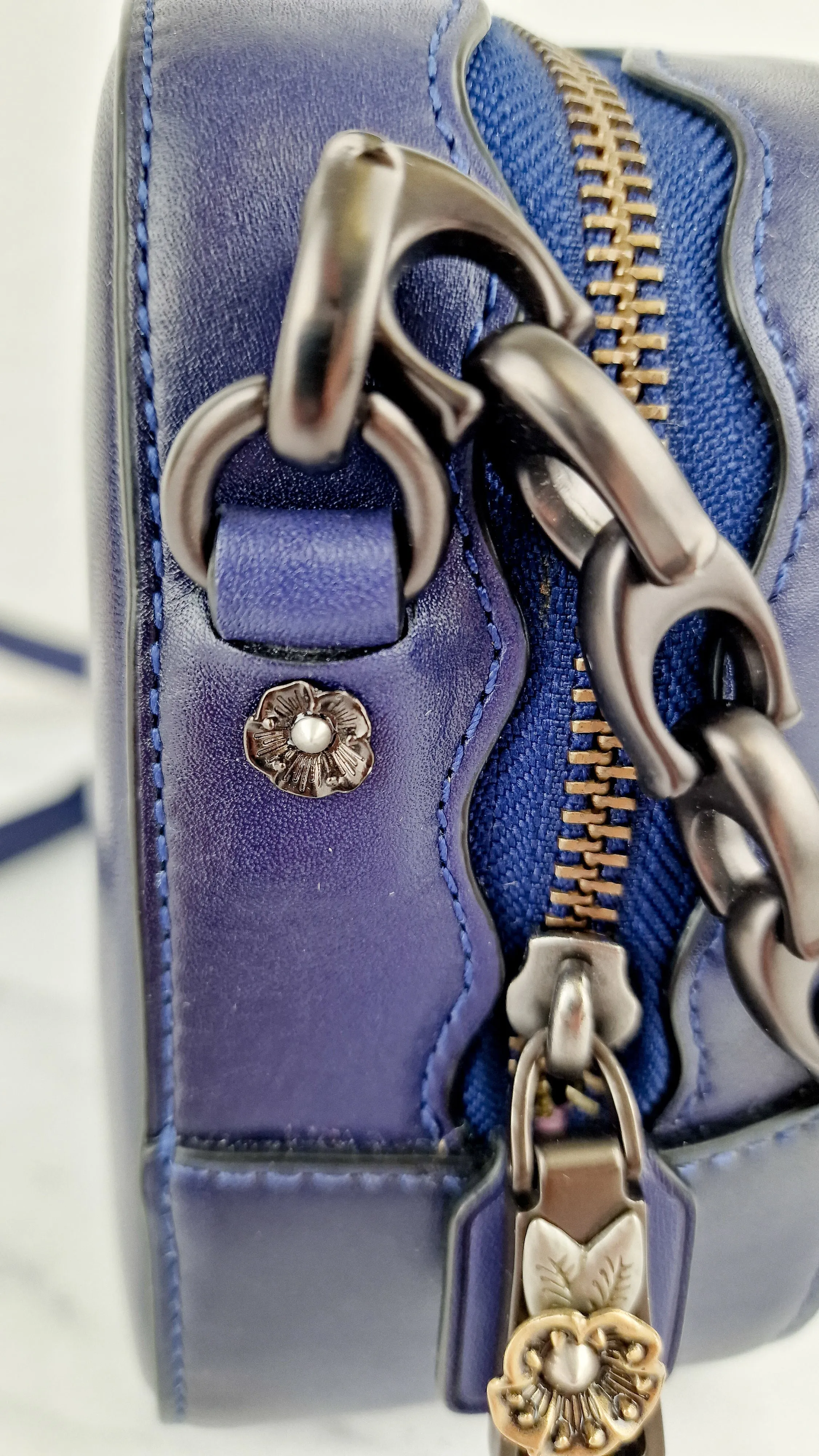 Coach 1941 Camera Bag with Tea Rose Turnlock Scalloped Edge C-Chain Strap Cadet Blue Purple Crossbody Bag - Coach 29094