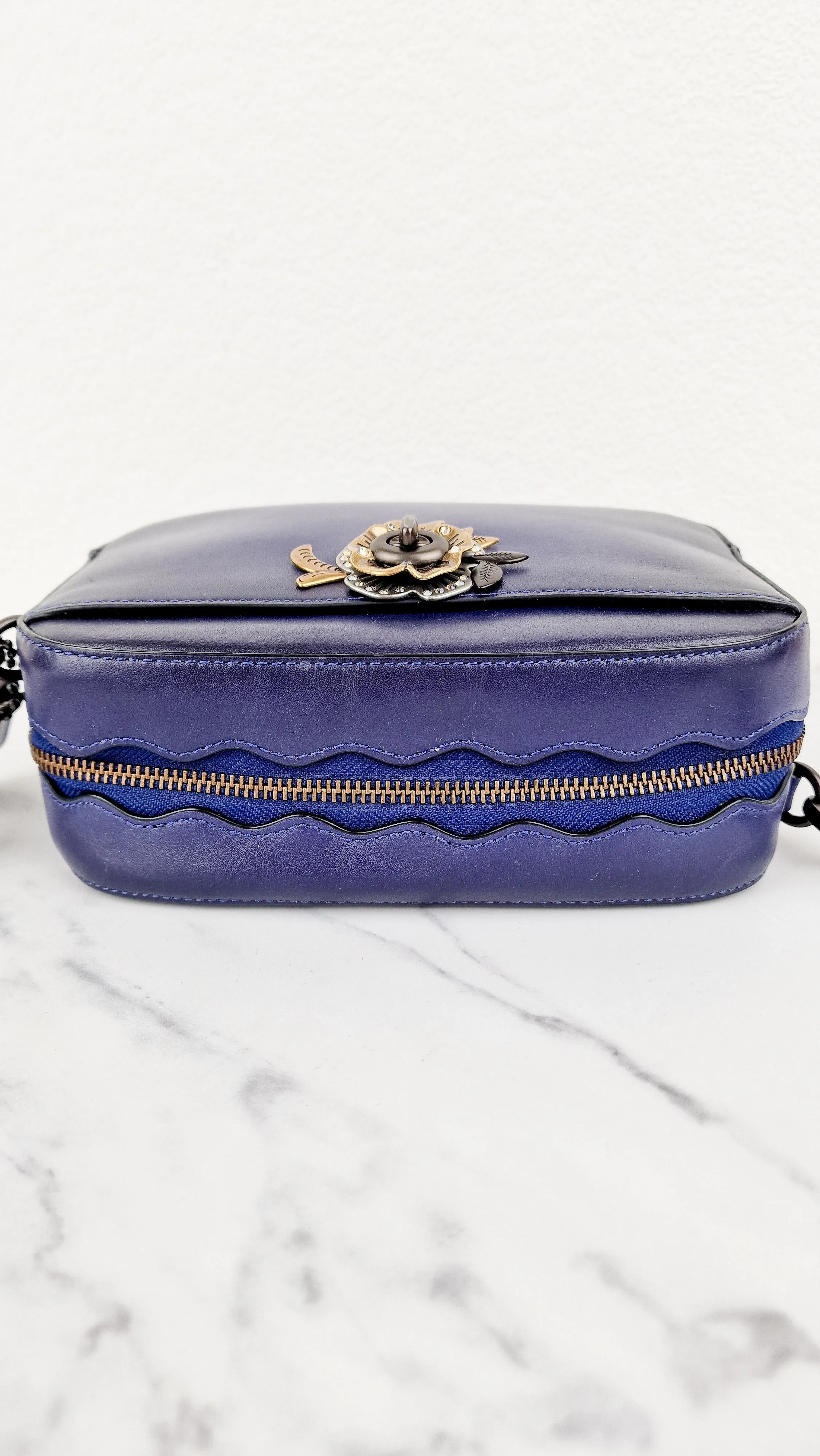Coach 1941 Camera Bag with Tea Rose Turnlock Scalloped Edge C-Chain Strap Cadet Blue Purple Crossbody Bag - Coach 29094