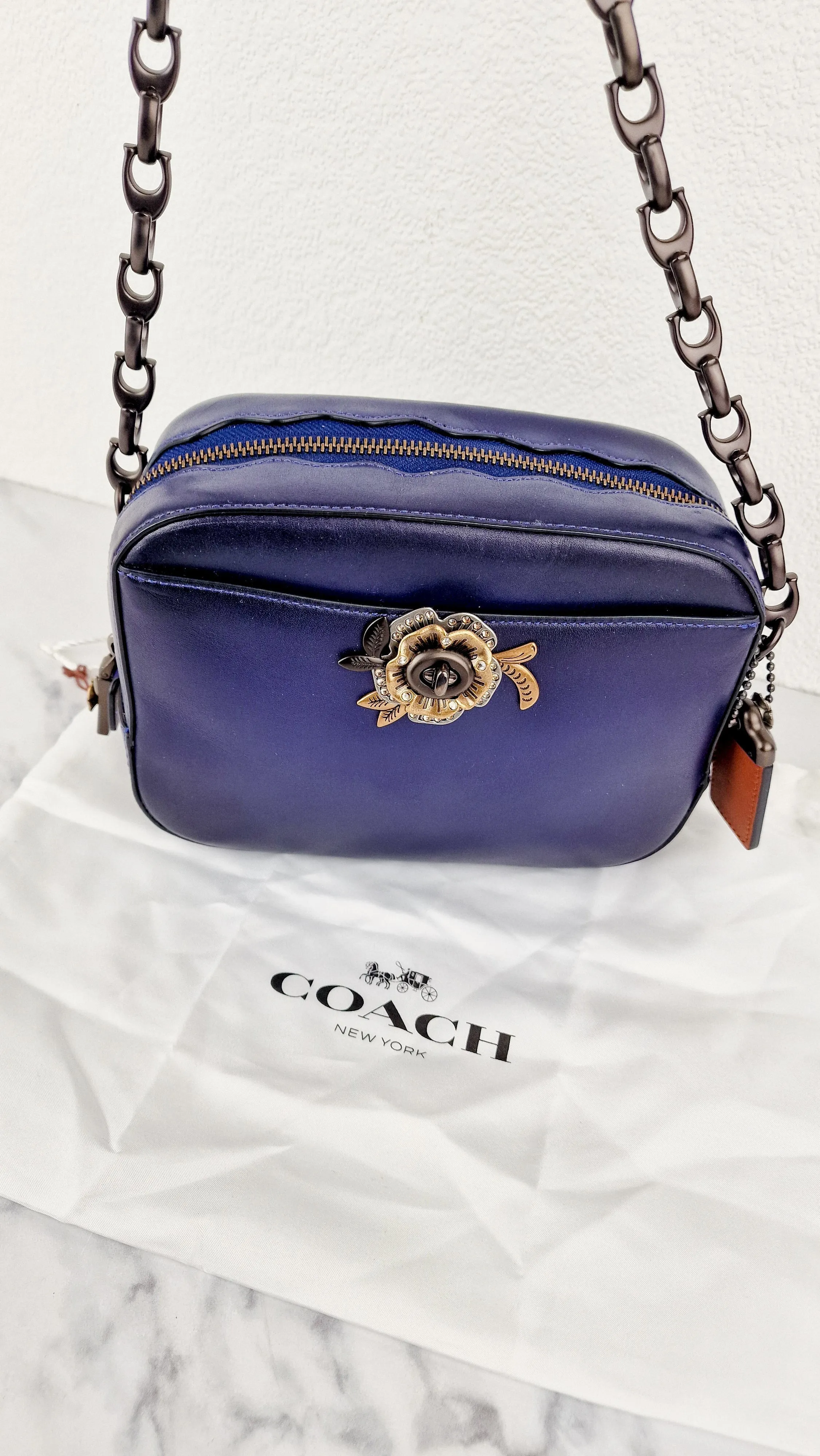 Coach 1941 Camera Bag with Tea Rose Turnlock Scalloped Edge C-Chain Strap Cadet Blue Purple Crossbody Bag - Coach 29094