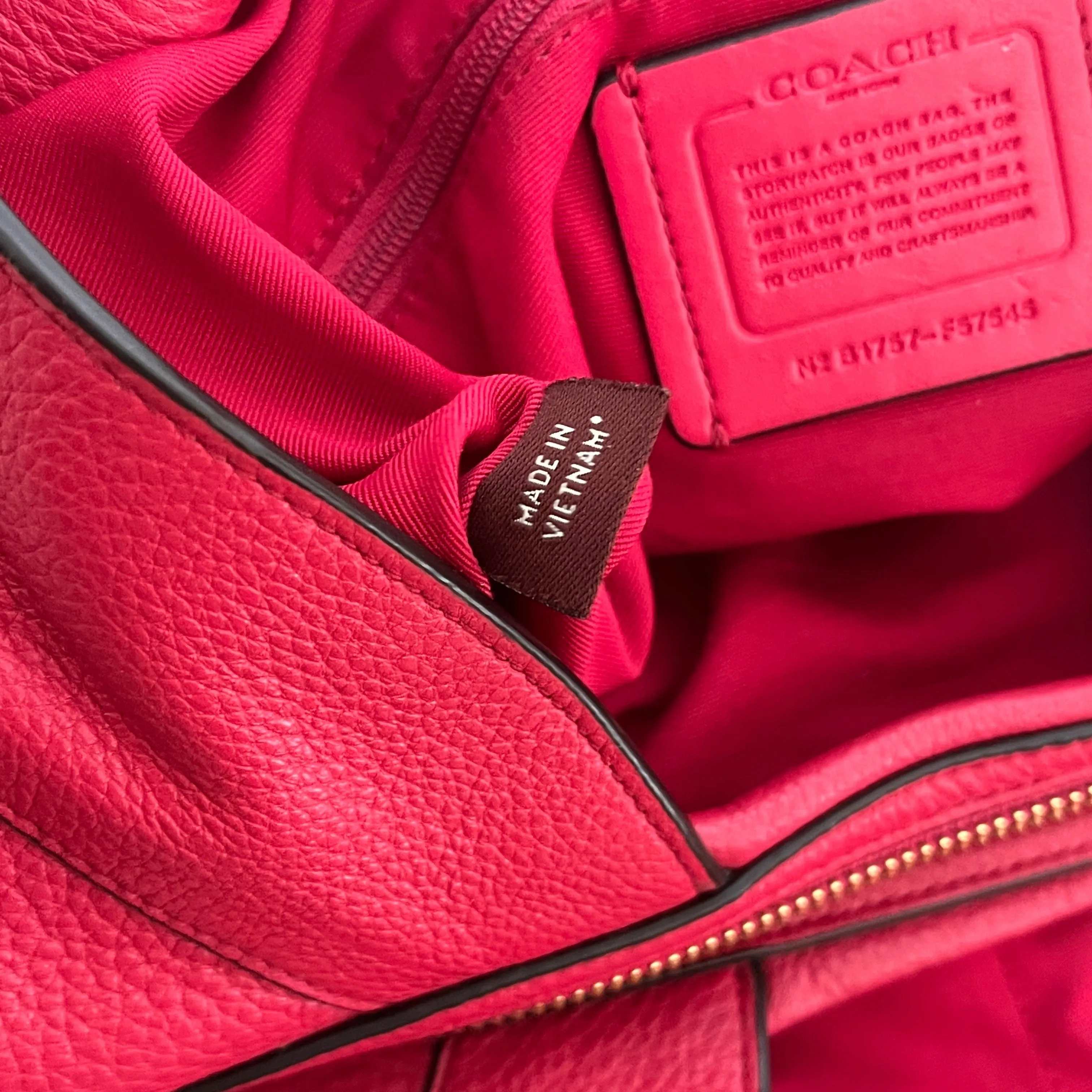 Coach Red Pebbled Leather Triple Compartment Shoulder Bag | Pre Loved |