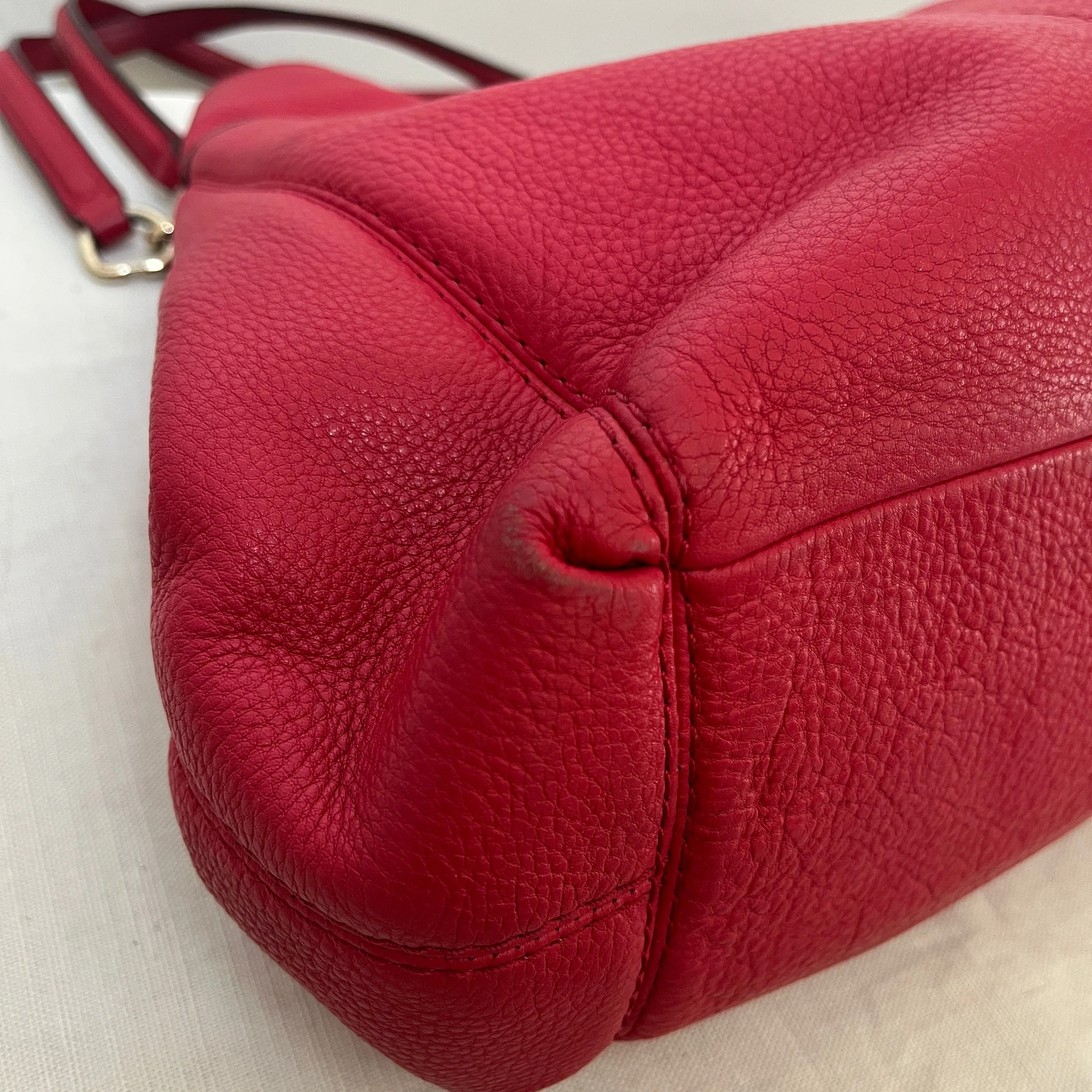 Coach Red Pebbled Leather Triple Compartment Shoulder Bag | Pre Loved |