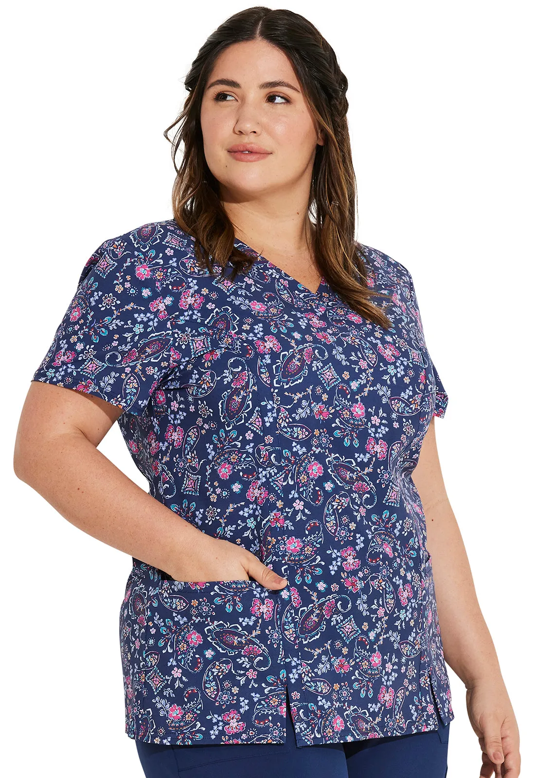 EDS Signature - Women's V-Neck Print Top