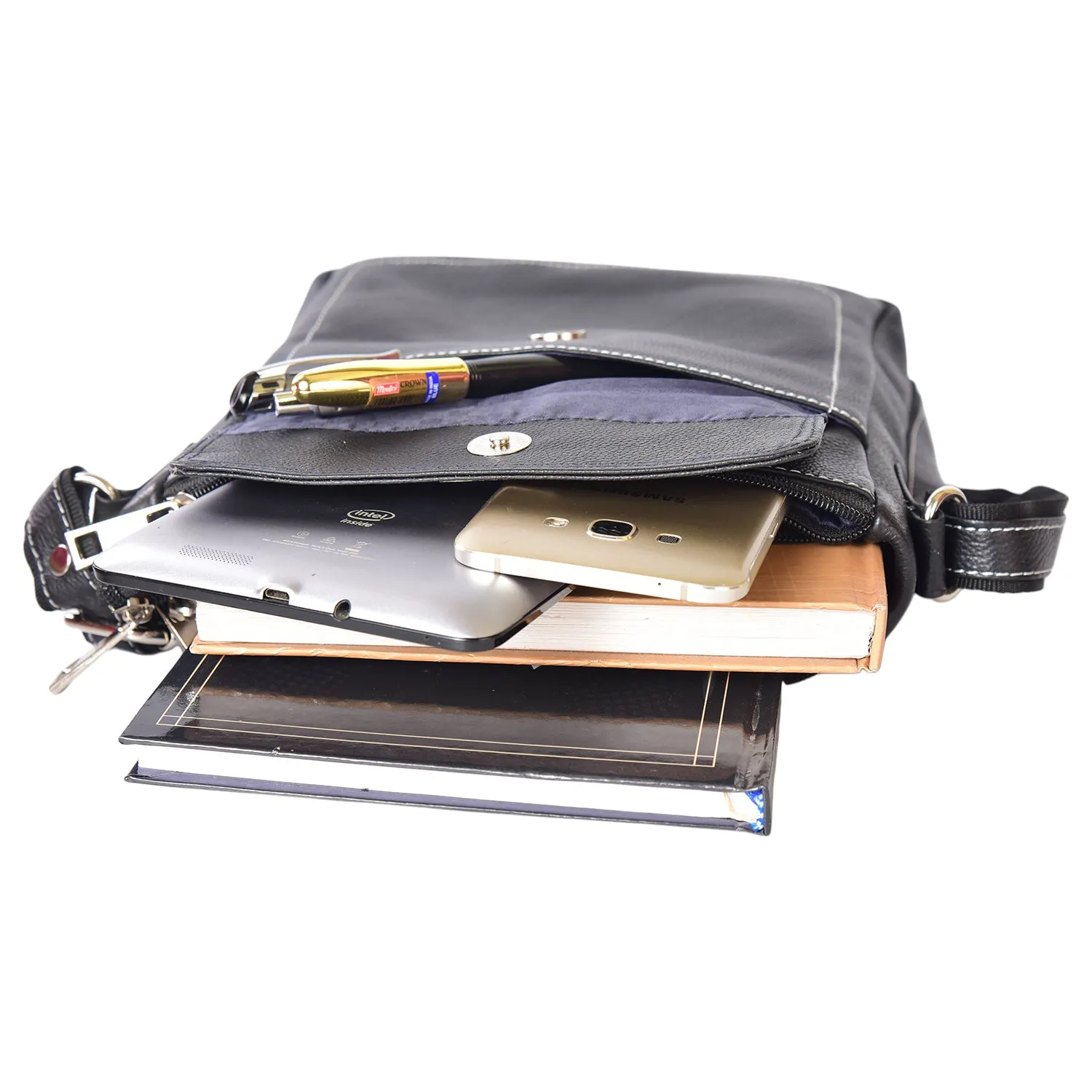 Leather Messenger Bag 36821 (Black)