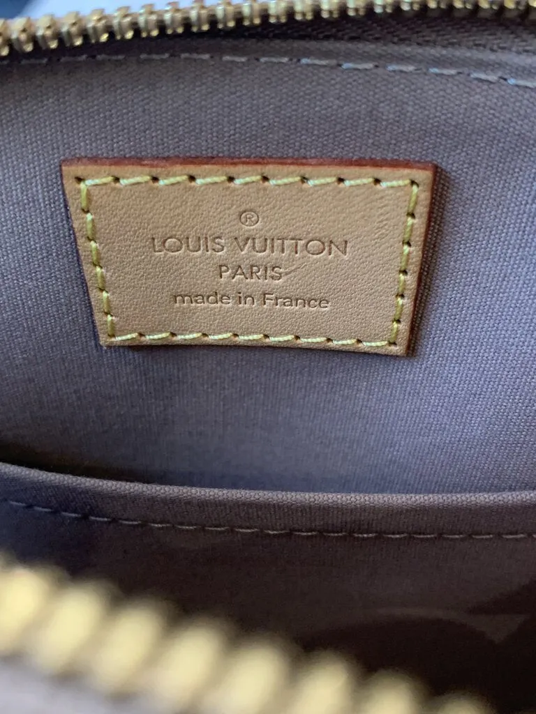 Louis Vuitton Vernis Alma Beige Handbag