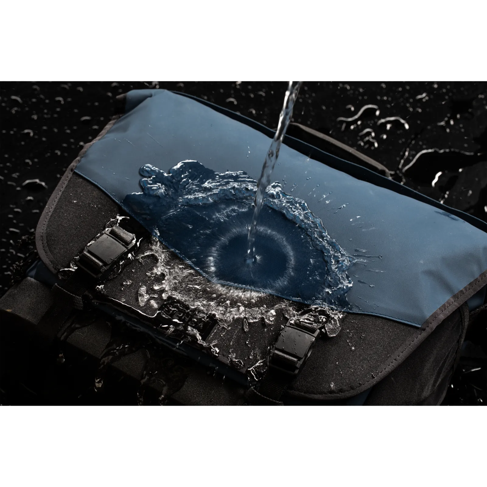 Tenba DNA 13 Messenger Bag - Blue