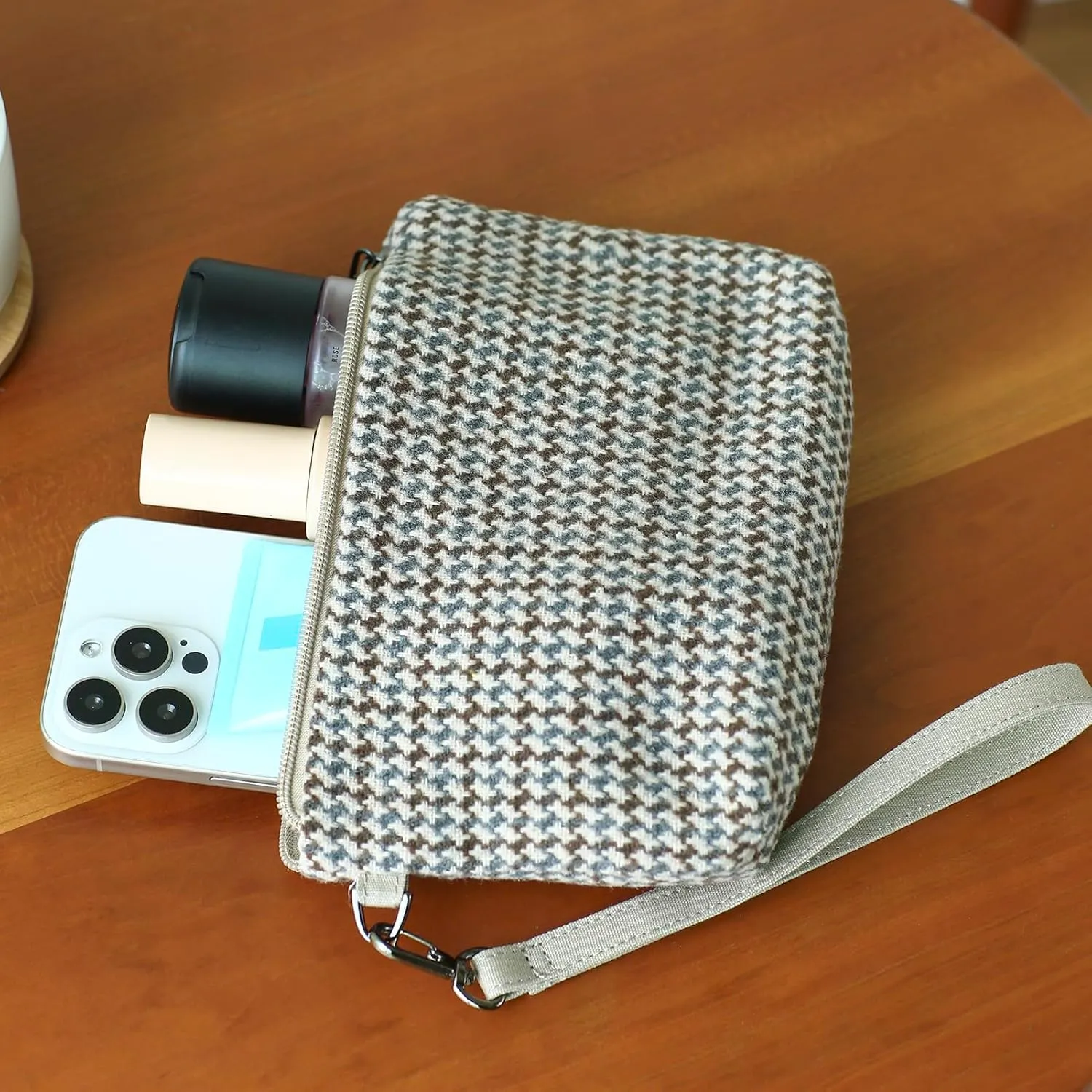Women Zipper Wristlet Wallet with Coin Pocket